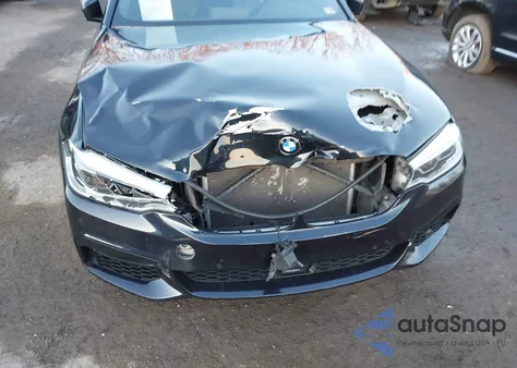 2017 BMW 540I xDrive из США, поврежденный, VIN WBAJE7C38HG479031